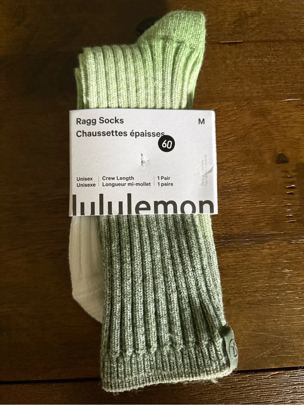 Lululemon NWT M Ombre Green Ragg Crew Socks unisex